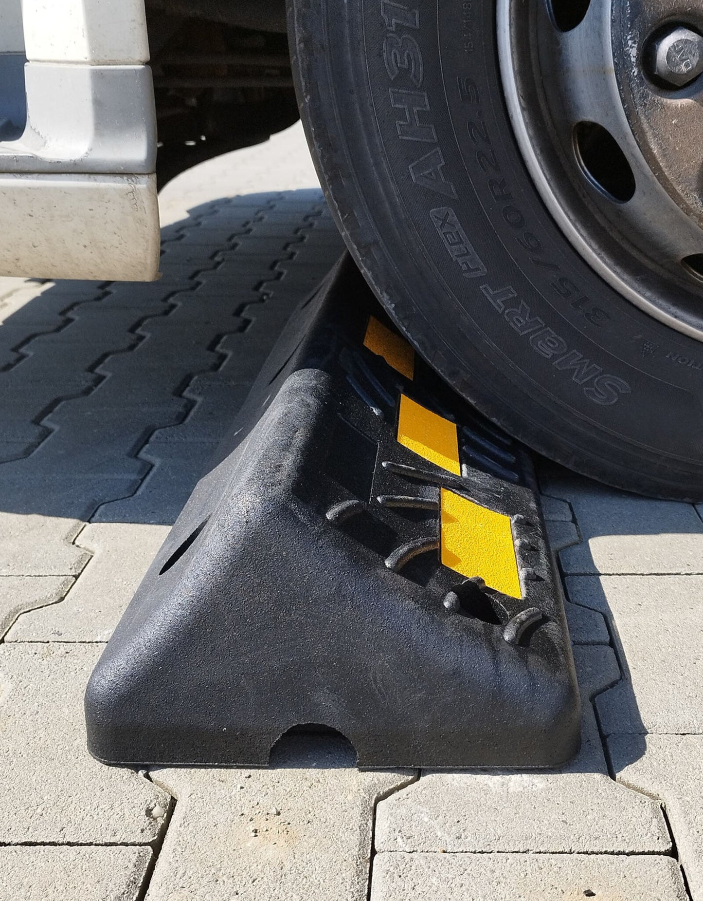 Butée de parking pour PL poids lourds