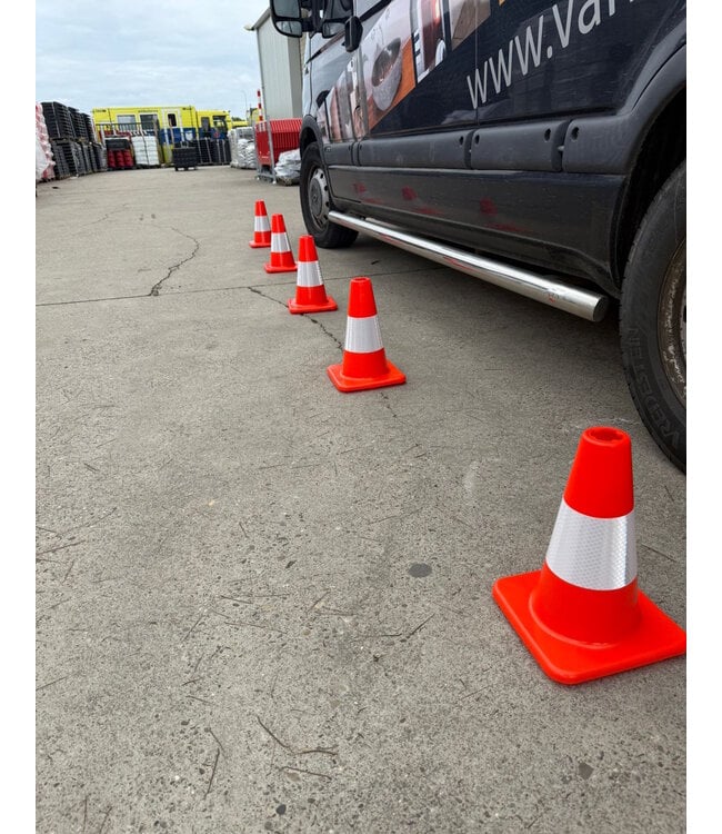 Cône de signalisation orange 30 cm