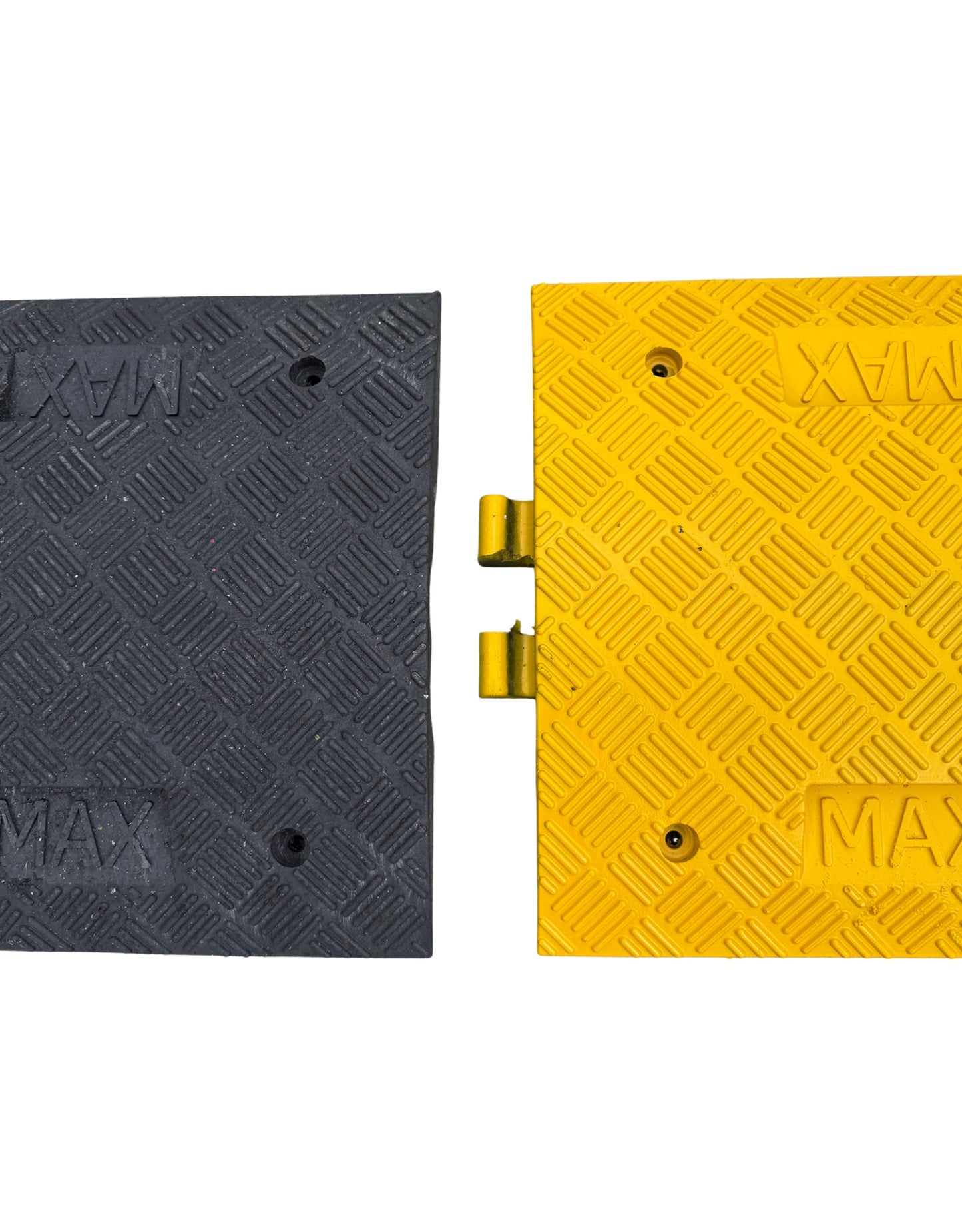 Ralentisseur voie parking - Kit complet jaune et noir - Hauteur 70 mm - Longueur de 2.50 M à 6M